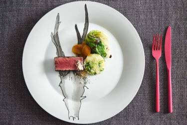 To mark J.P. Sauer & Sohn’s special anniversary, junior chef Max Rüssel recommends a festive dish that is just as elegant and modern as a SAUER weapon and yet is made using traditional ingredients that have enhanced game dishes for generations.