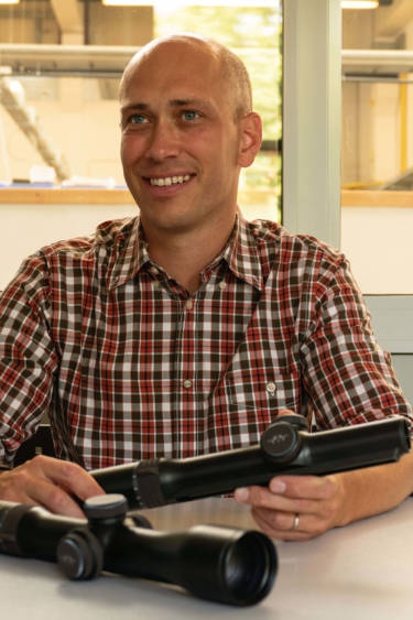 Totally in his element: Dr. Nicolas Benoit is responsible for the Blaser Optics division in Wetzlar